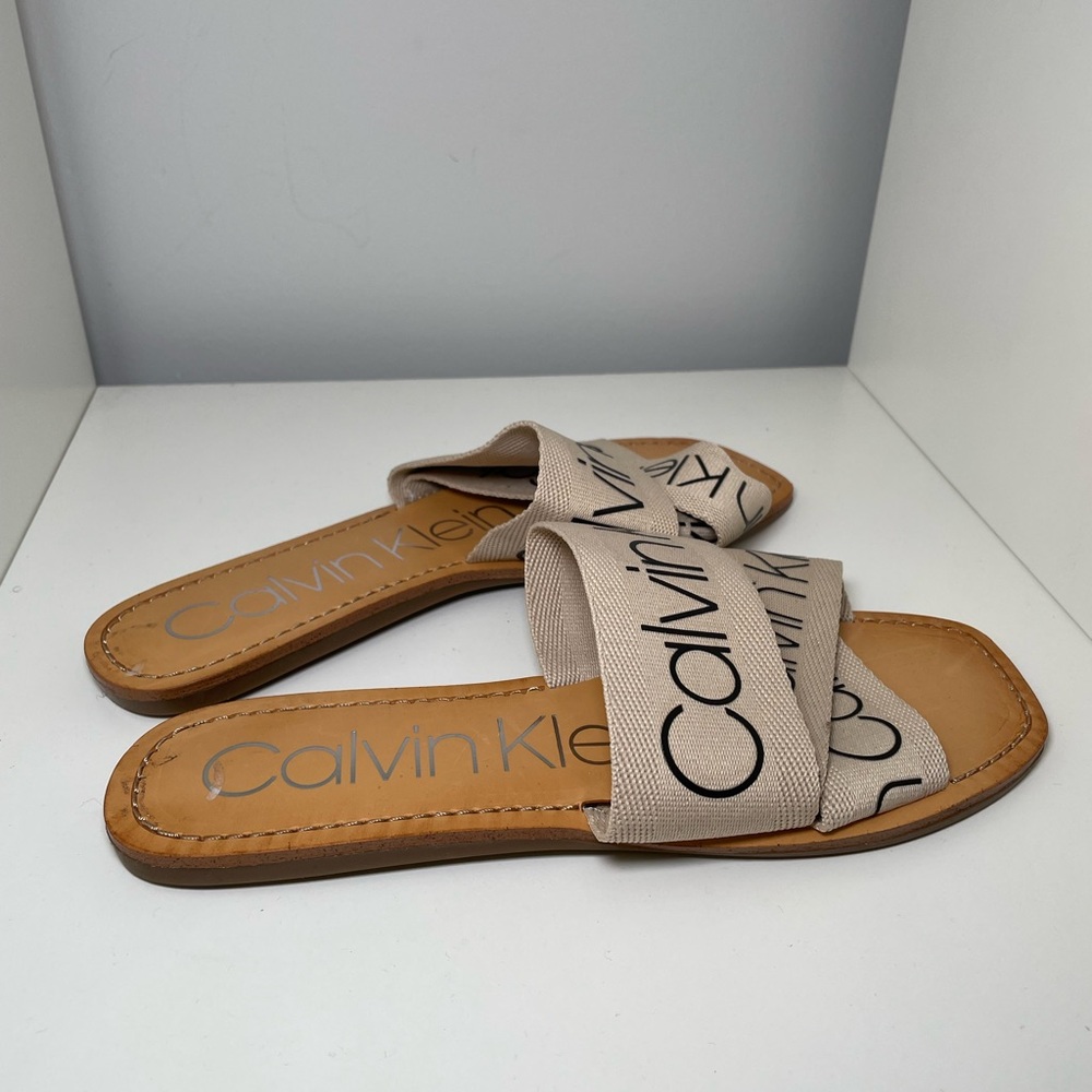 Calvin Klein Women's Bainy in Cream - Picture 6 of 7